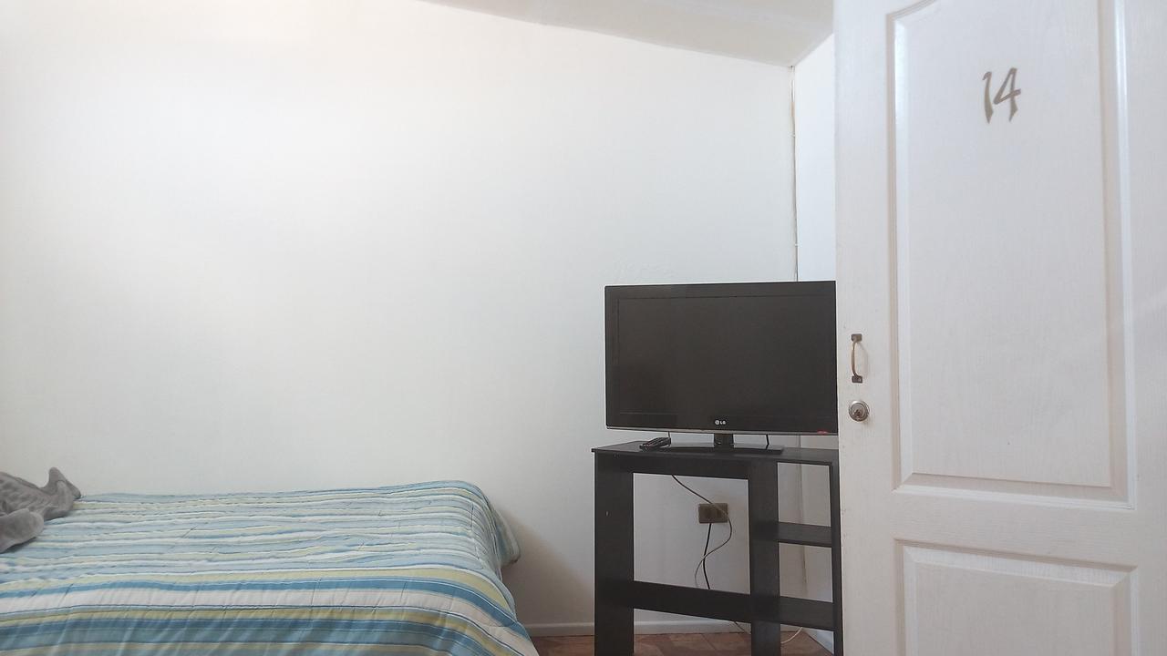 איקוויקה Hostal Rozal Spa Hospicio מראה חיצוני תמונה