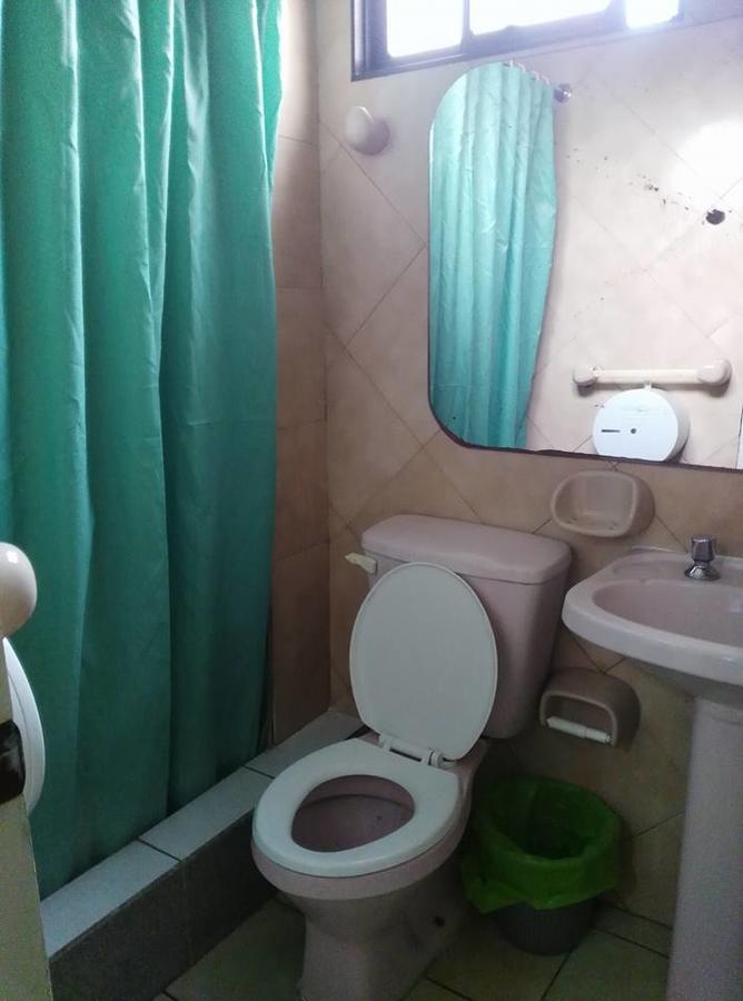 איקוויקה Hostal Rozal Spa Hospicio מראה חיצוני תמונה
