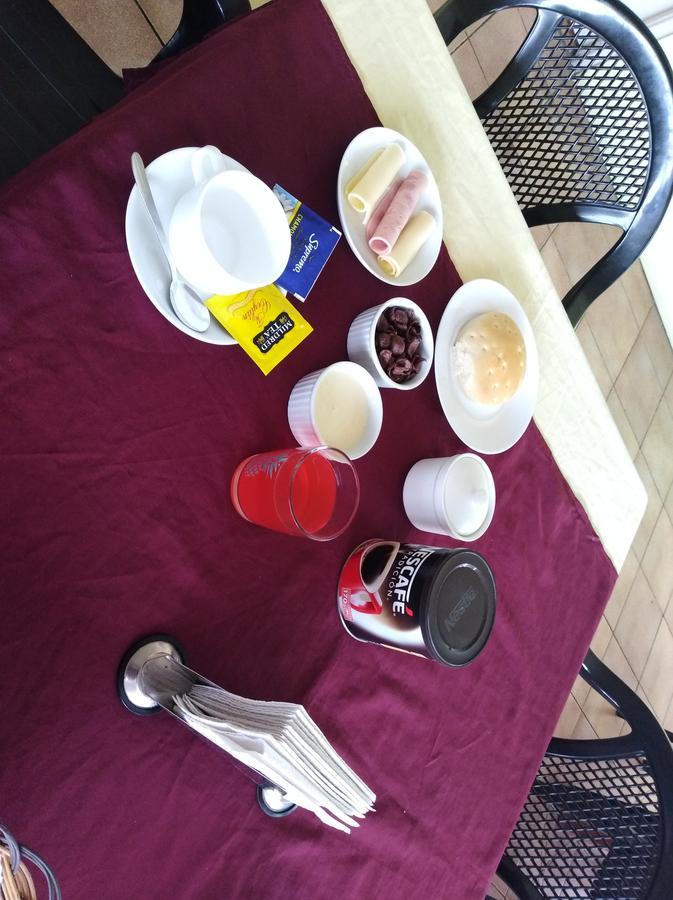 איקוויקה Hostal Rozal Spa Hospicio מראה חיצוני תמונה
